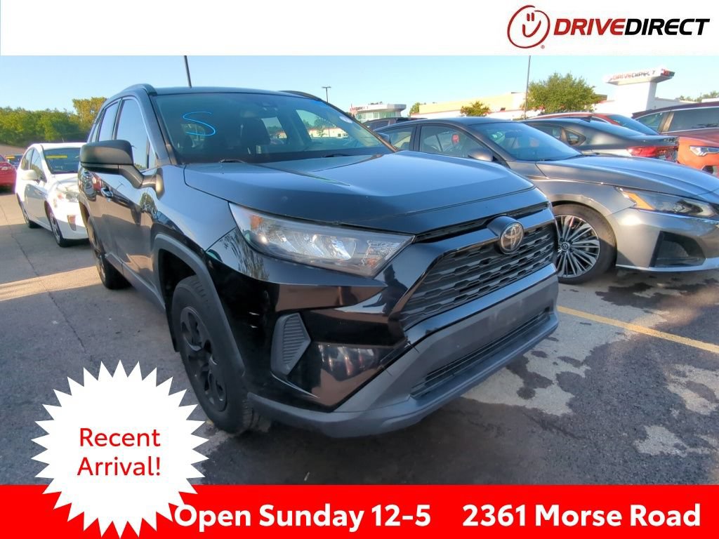 Used 2019 Toyota RAV4 LE w/ All Weather Liner Package AWD/4WD image 1