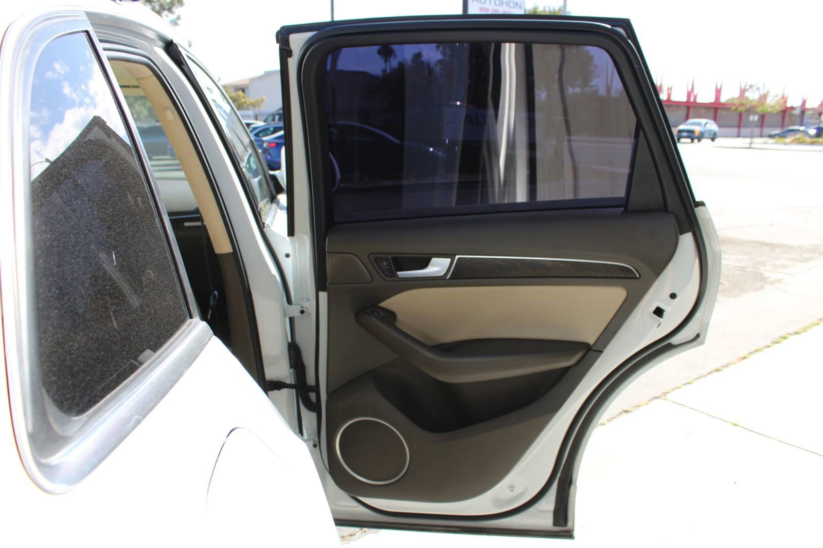 Used 2015 Audi Q5 2.0T Premium Plus w/ Technology Package AWD/4WD image 11