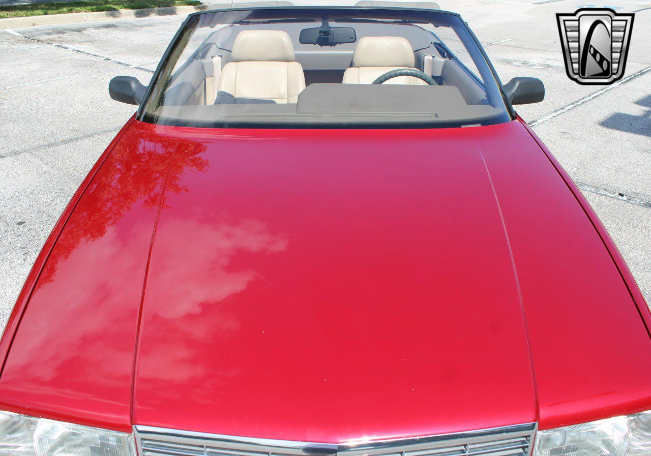 Used 1993 Cadillac Allante image 10