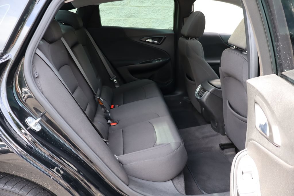 Used 2021 Chevrolet Malibu LT w/ Midnight Edition FWD image 11