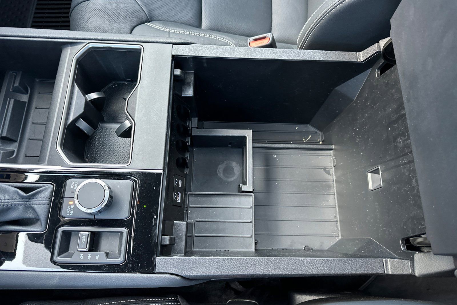 Certified 2026 Toyota Sequoia Limited w/ Tow Technology Package image 34