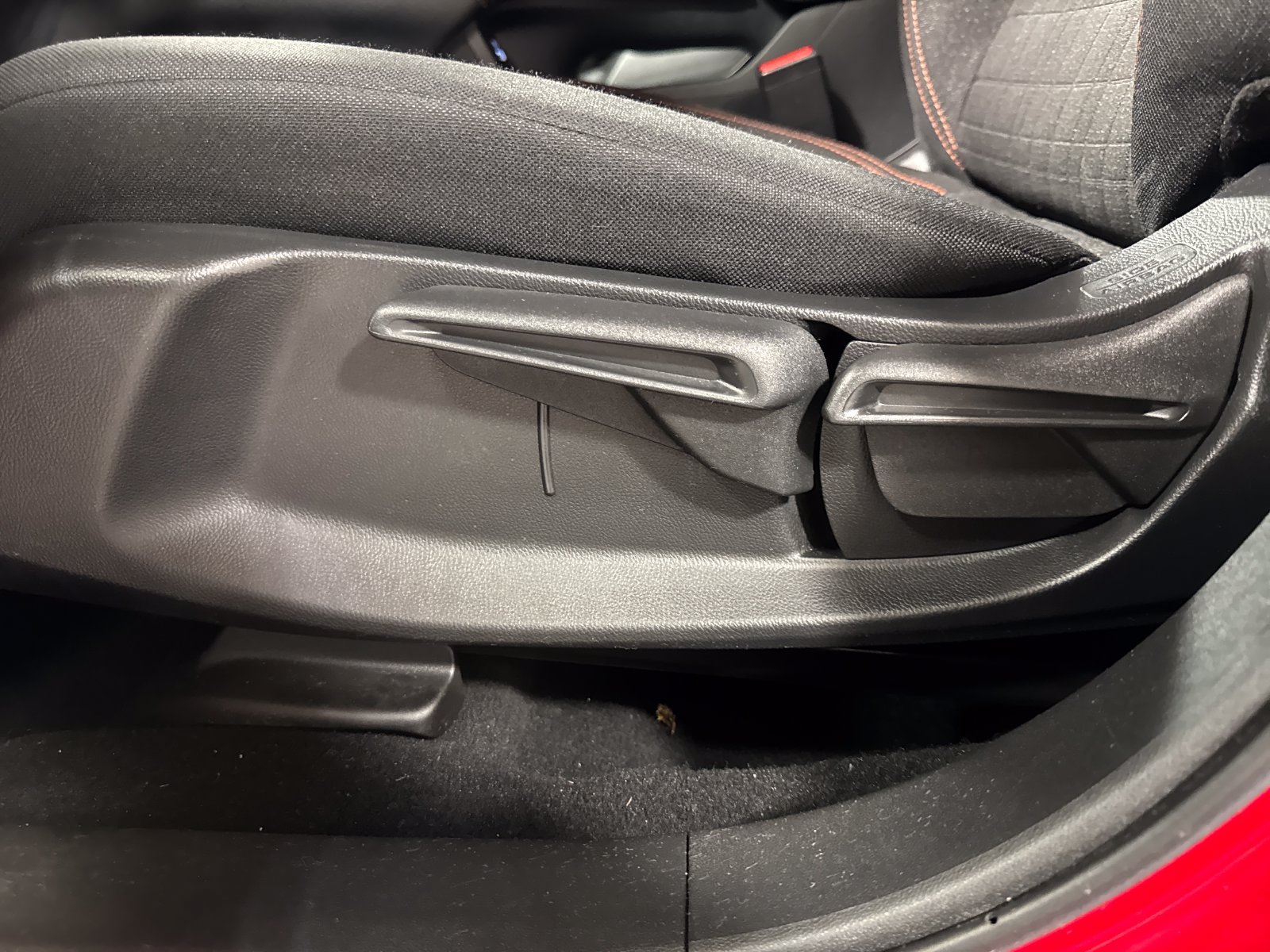 Used 2023 Honda HR-V Sport image 6