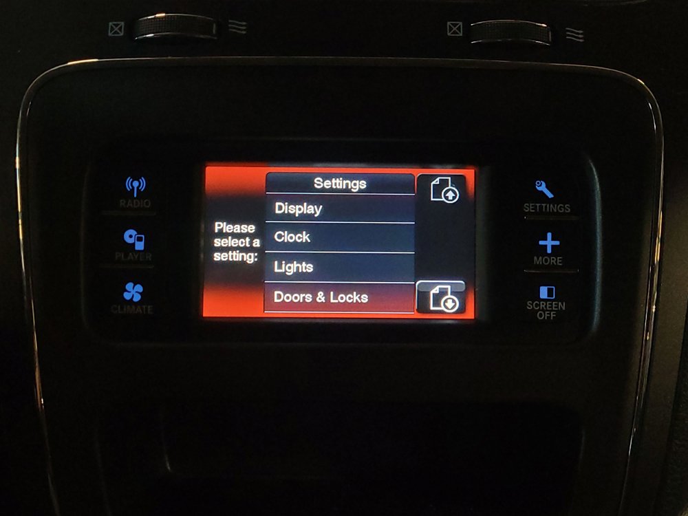 Used 2018 Dodge Journey SE FWD image 25