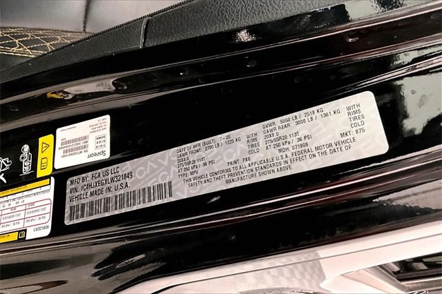 Used 2020 Jeep Wrangler Unlimited Sahara image 33