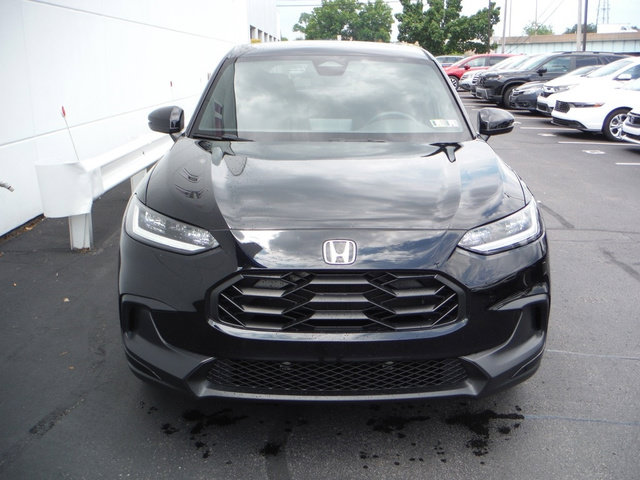Used 2025 Honda HR-V Sport image 4