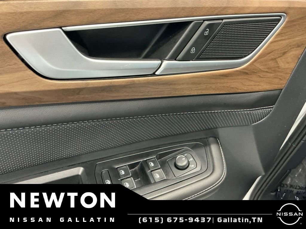 Used 2025 Volkswagen Atlas SE FWD image 36