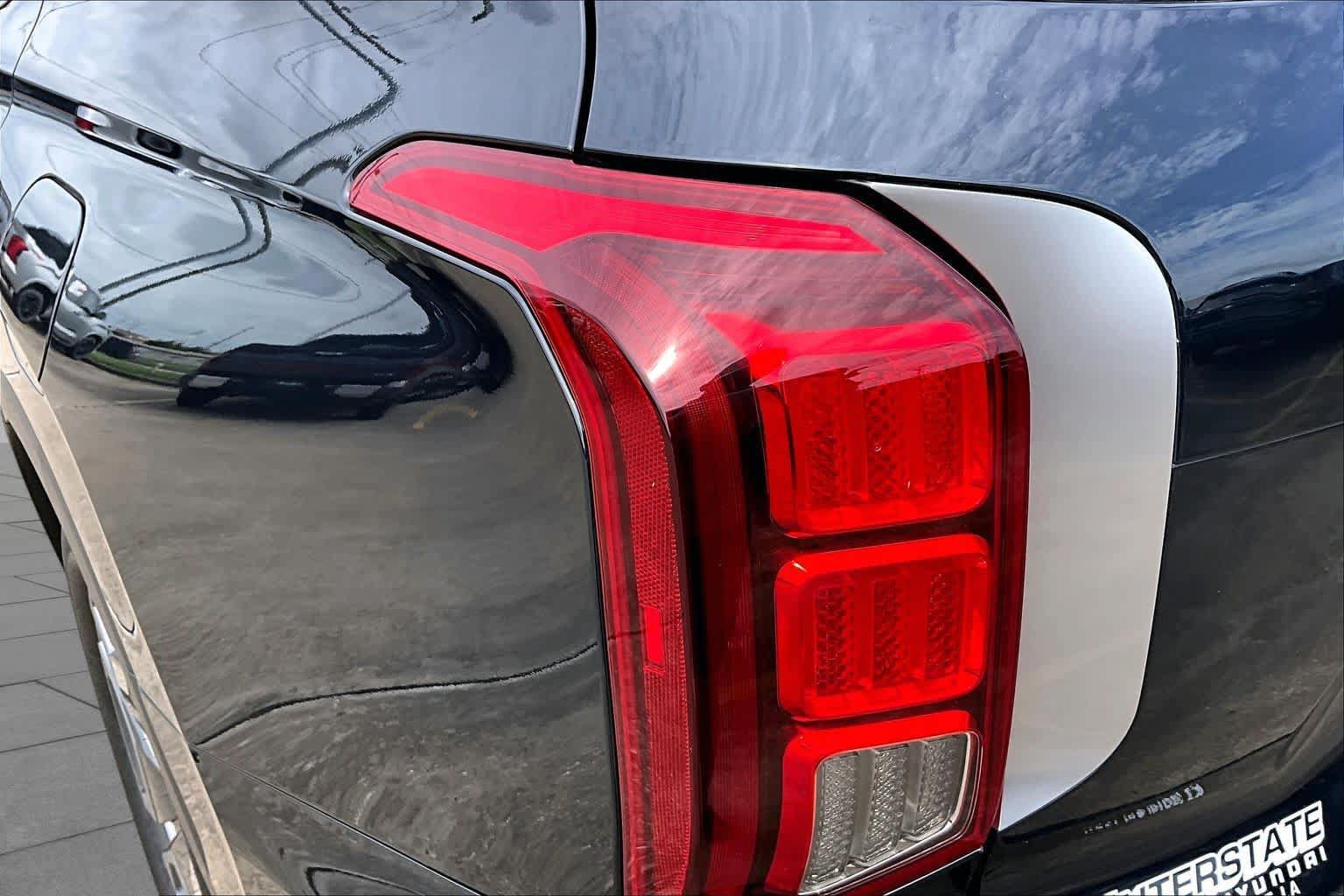 Used 2024 Hyundai Palisade SEL FWD image 28