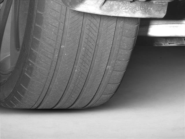 Certified 2025 Honda Pilot Touring image 14