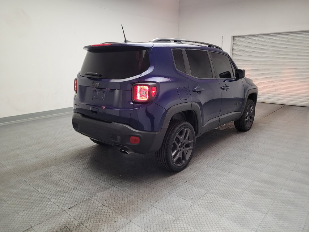 Used 2021 Jeep Renegade Latitude AWD/4WD image 9