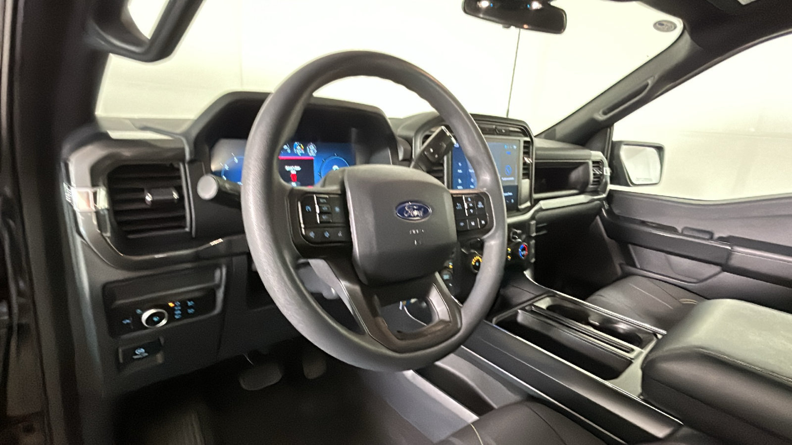 Used 2024 Ford F150 STX AWD/4WD image 16