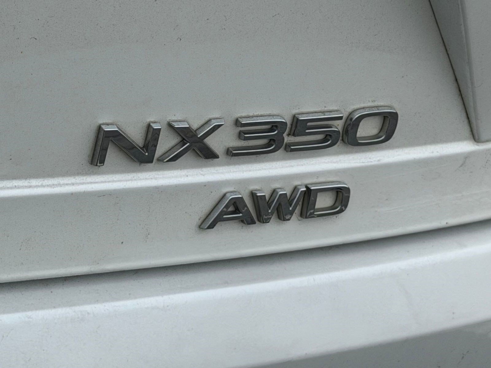 Used 2022 Lexus NX 350 AWD image 11