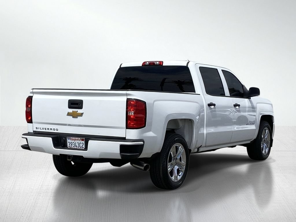 Used 2018 Chevrolet Silverado 1500 Custom w/ Custom Convenience Package RWD image 8