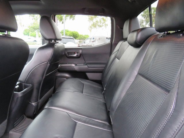 Certified 2020 Toyota Tacoma TRD Sport image 20