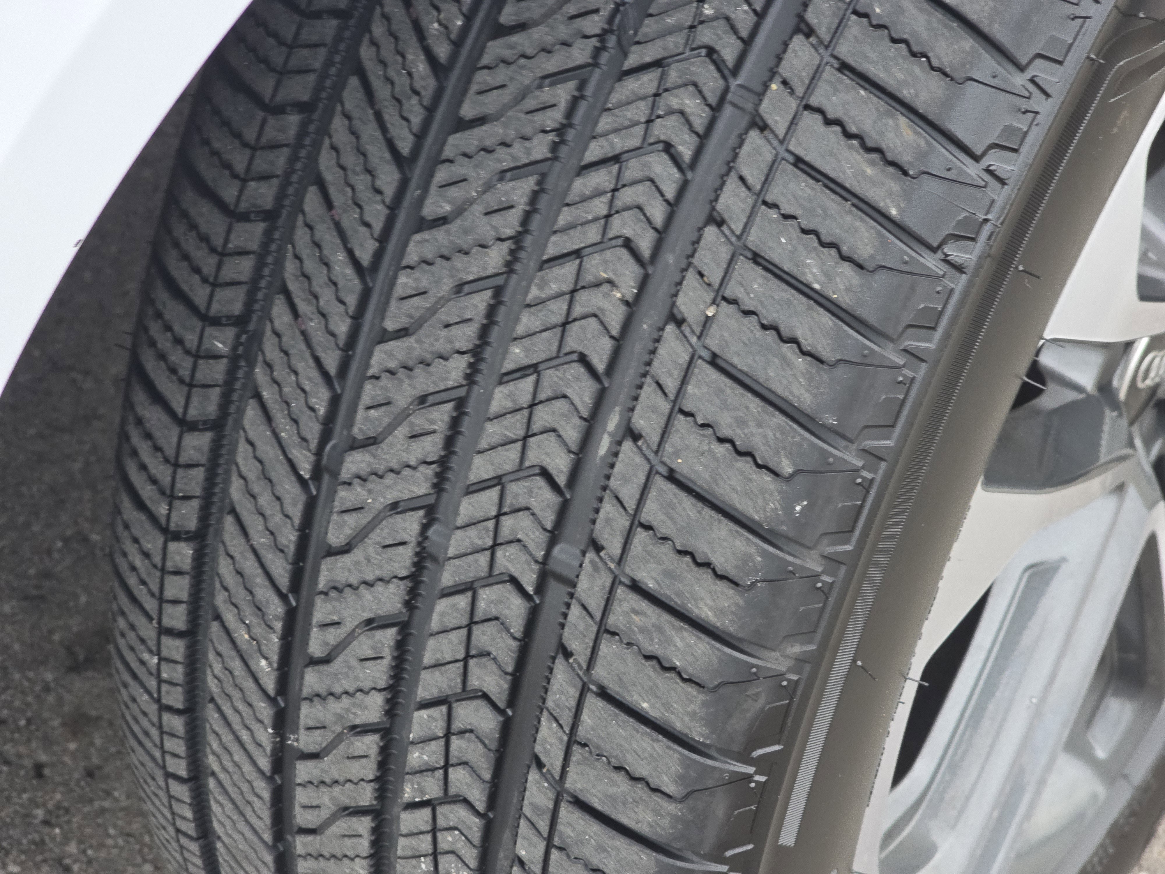 Certified 2025 Audi Q5 Premium w/ Convenience Package image 16