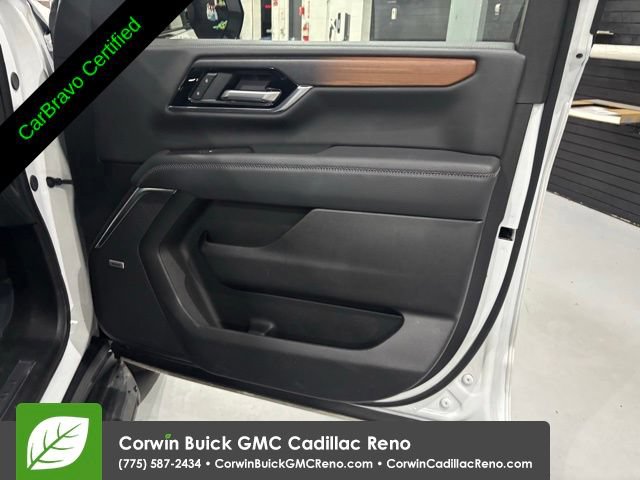 Certified 2025 GMC Yukon Denali AWD/4WD image 35