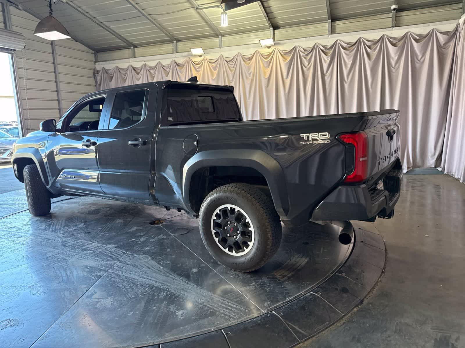 Used 2024 Toyota Tacoma TRD Off-Road AWD/4WD image 6