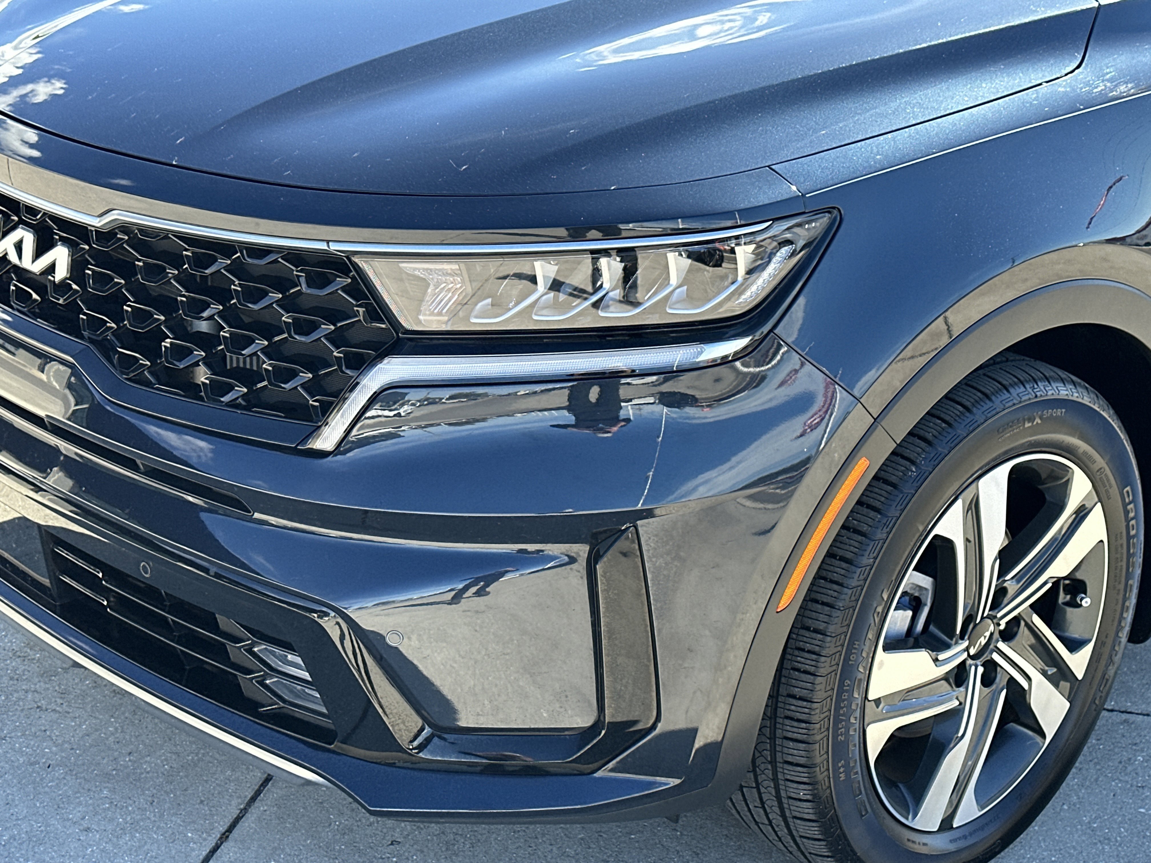 Certified 2024 Kia Sorento EX image 10