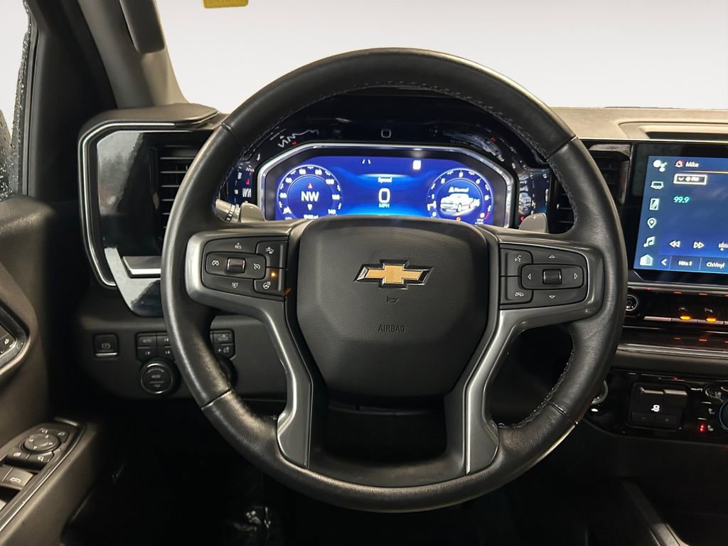 Used 2023 Chevrolet Silverado 1500 LTZ image 14