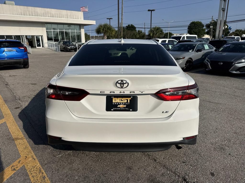 Used 2023 Toyota Camry LE FWD image 7