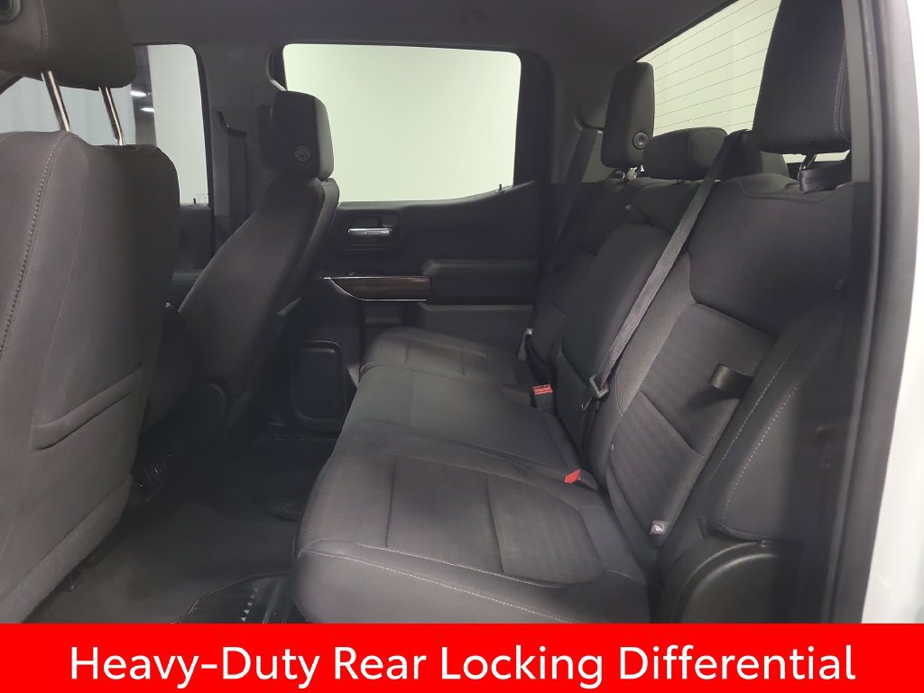 Used 2020 Chevrolet Silverado 1500 RST w/ RST 2.7L Value Package AWD/4WD image 31