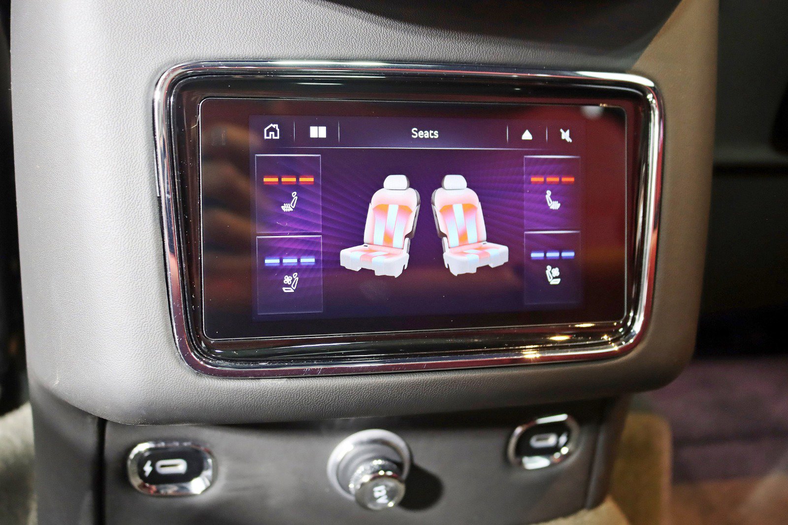 Used 2022 Bentley Bentayga image 31