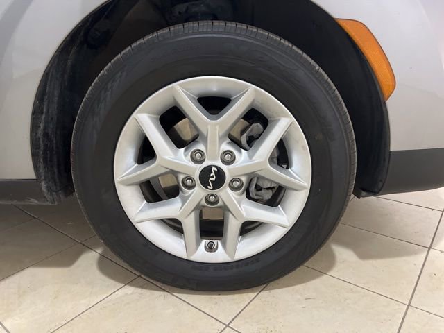 Used 2025 Kia Soul S image 29