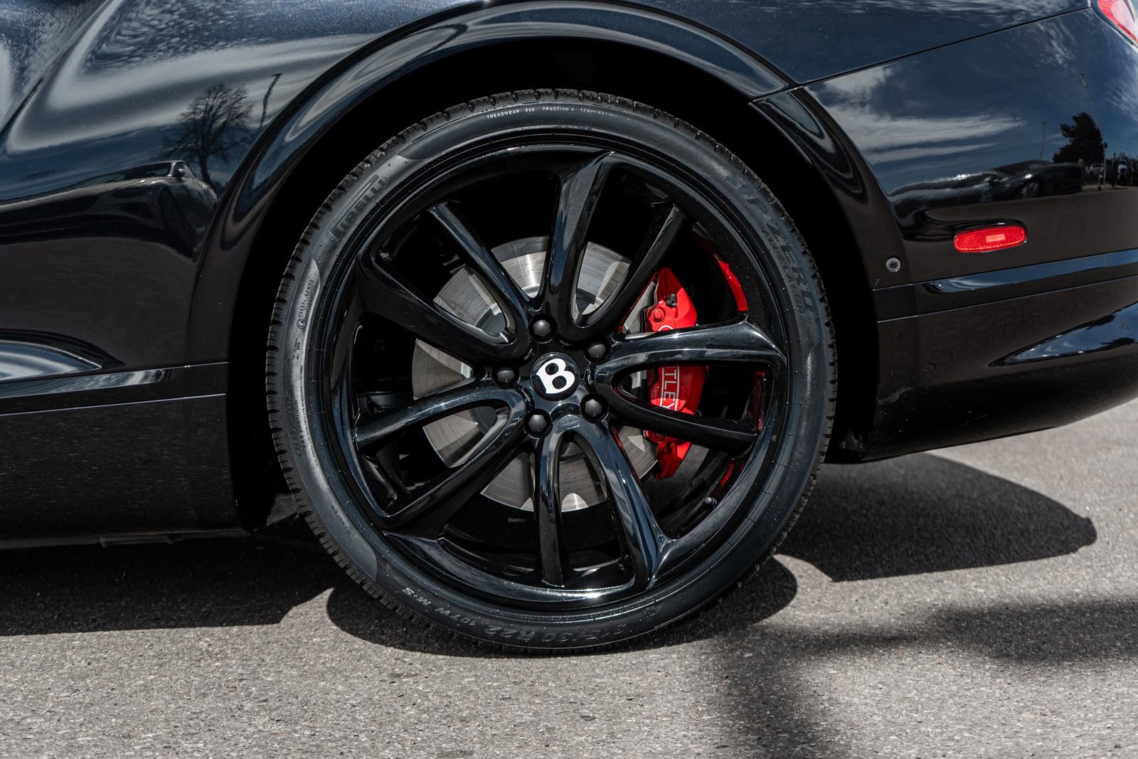 Used 2022 Bentley Continental GT image 7