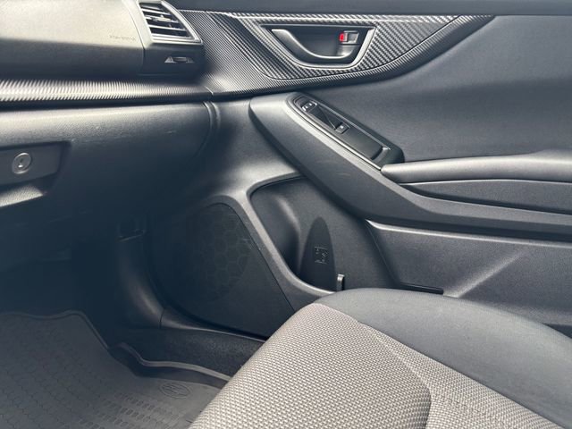 Used 2021 Subaru Crosstrek 2.0i image 18