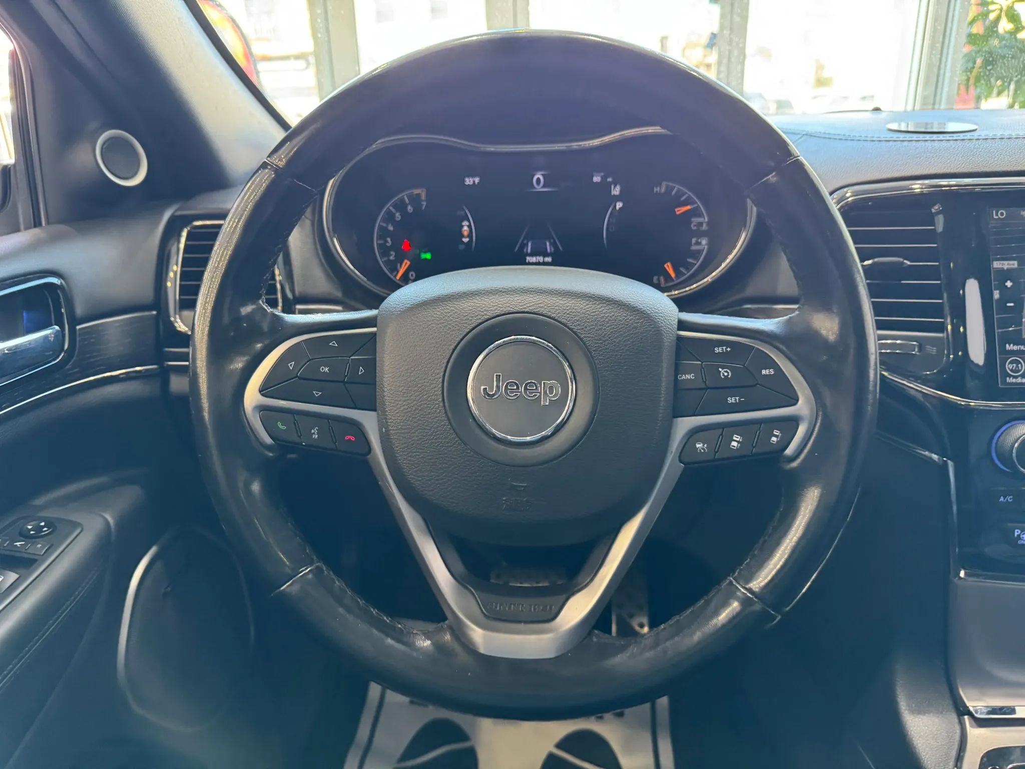 Used 2019 Jeep Grand Cherokee High Altitude AWD/4WD image 16