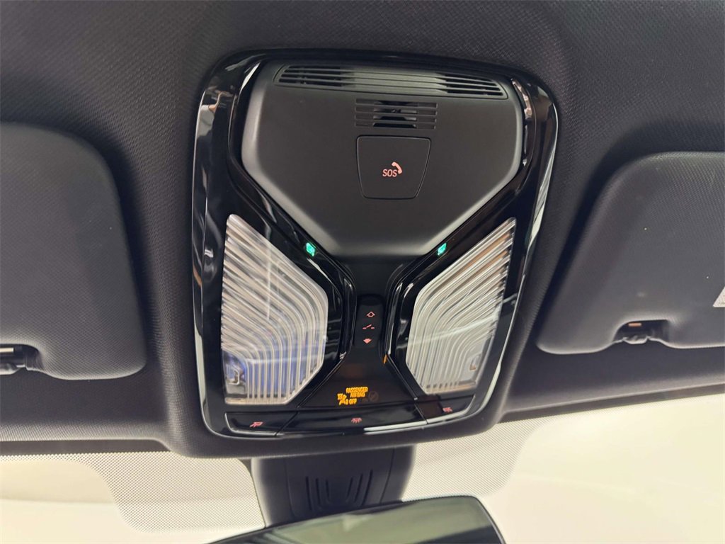 Used 2023 BMW X5 xDrive40i image 25