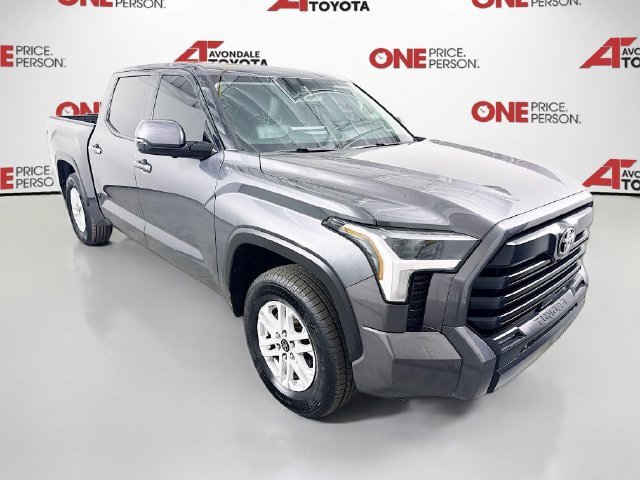 Used 2022 Toyota Tundra SR5 w/ Advanced Technology Package AWD/4WD image 1