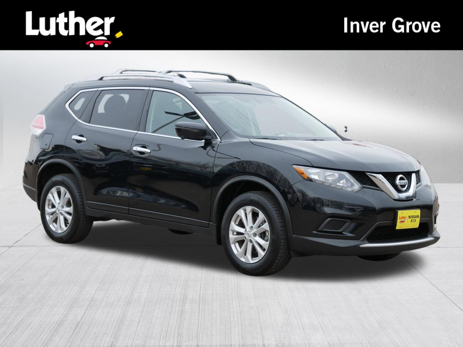Used 2016 Nissan Rogue SV w/ SV Premium Package
