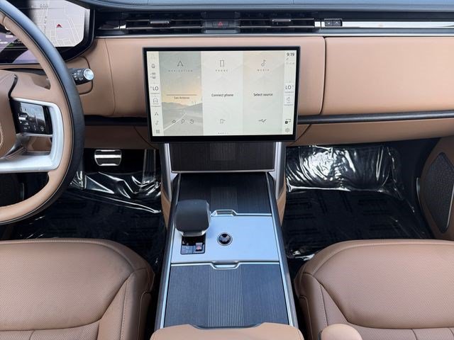 New 2026 Land Rover Range Rover Autobiography AWD/4WD image 15
