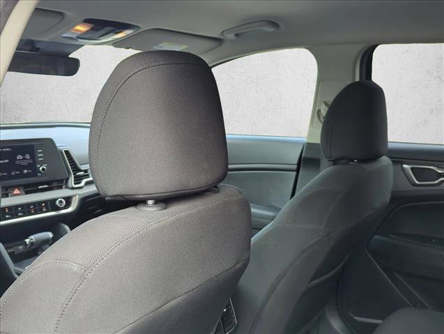 Used 2023 Kia Sportage LX AWD/4WD image 14