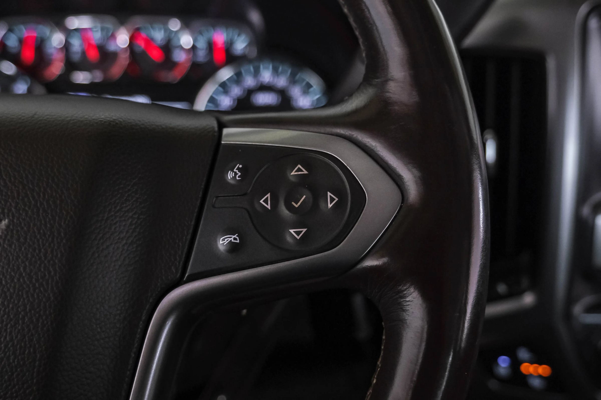Used 2017 Chevrolet Silverado 1500 LTZ w/ Sport Package RWD image 16
