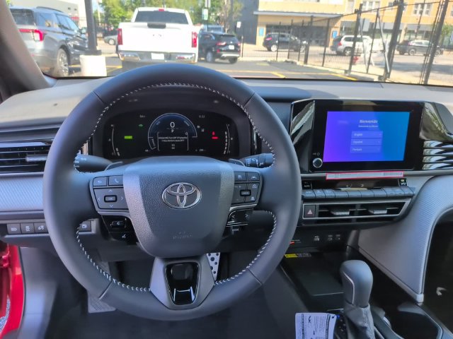 Used 2026 Toyota Camry SE FWD image 23