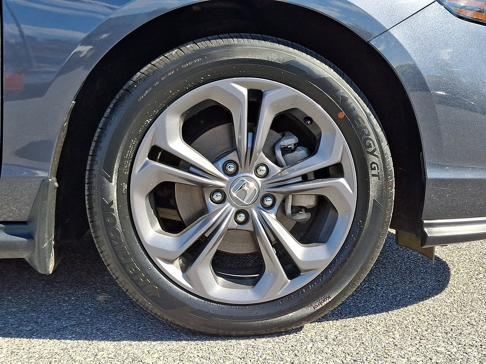 Used 2023 Honda Accord EX image 8