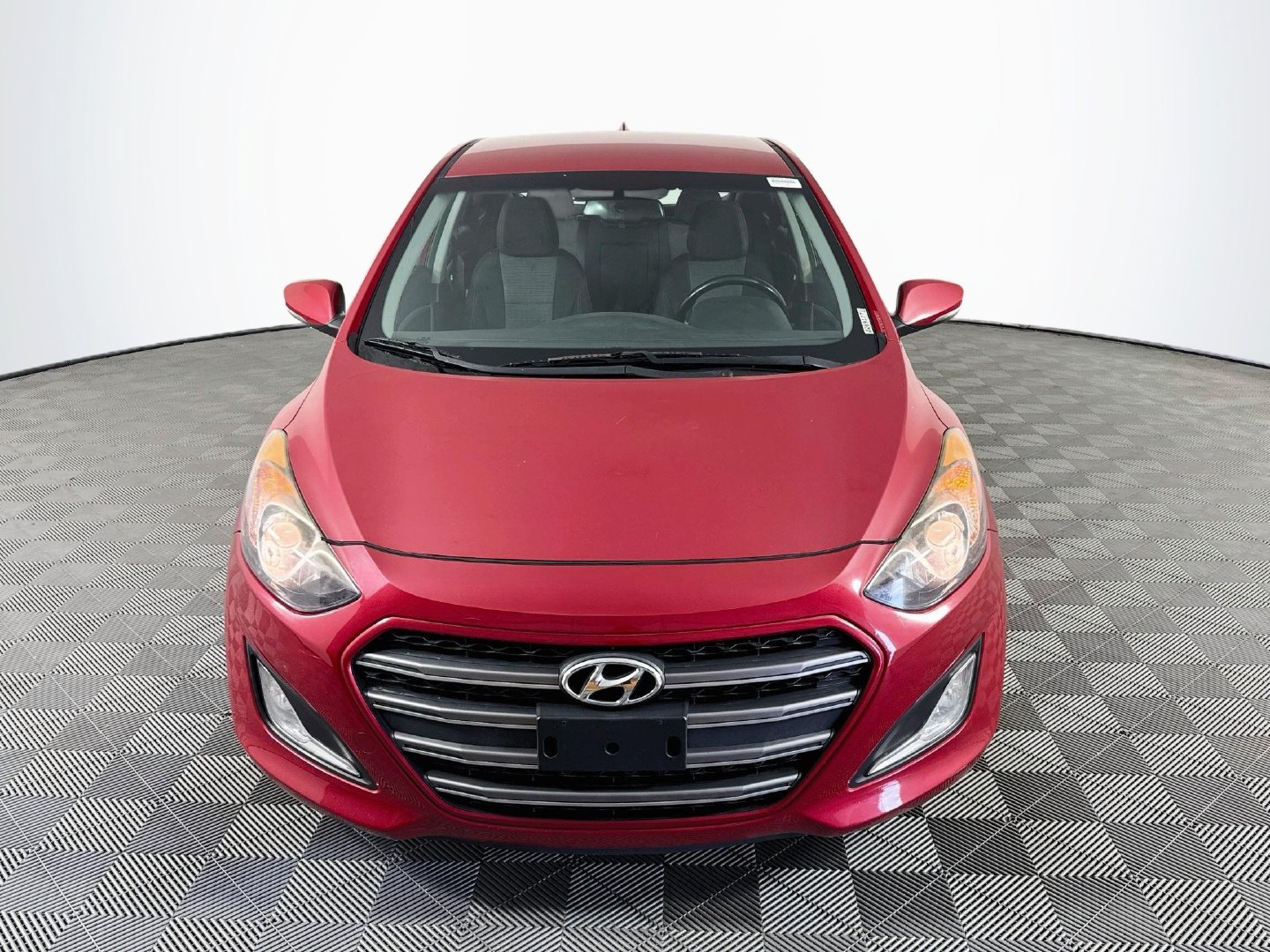 Used 2016 Hyundai Elantra GT w/ Option Group 02 FWD image 2