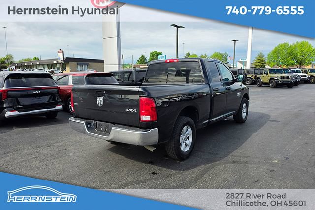 Used 2024 RAM 1500 Classic SLT AWD/4WD image 23