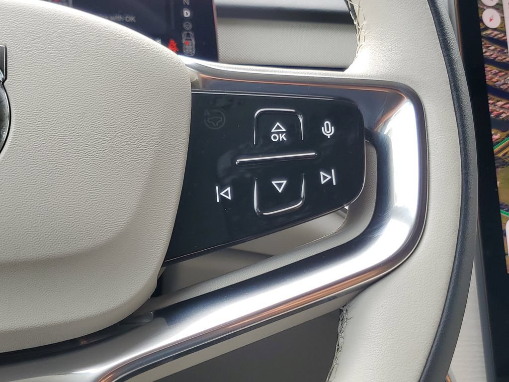 Certified 2025 Volvo EX90 Ultra AWD/4WD image 23