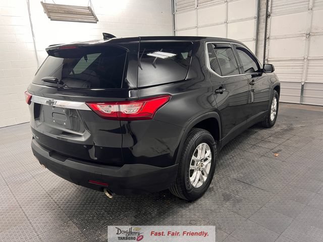 Used 2019 Chevrolet Traverse LS w/ LPO, Black Accent Package AWD/4WD image 8