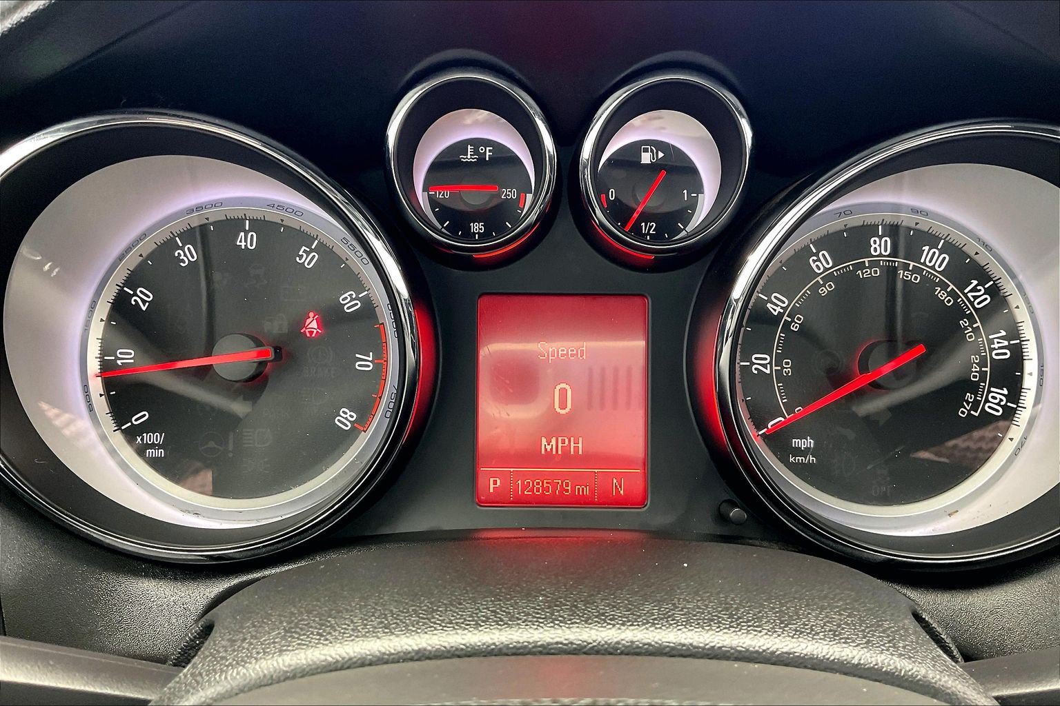 Used 2018 Buick Cascada Premium FWD image 21