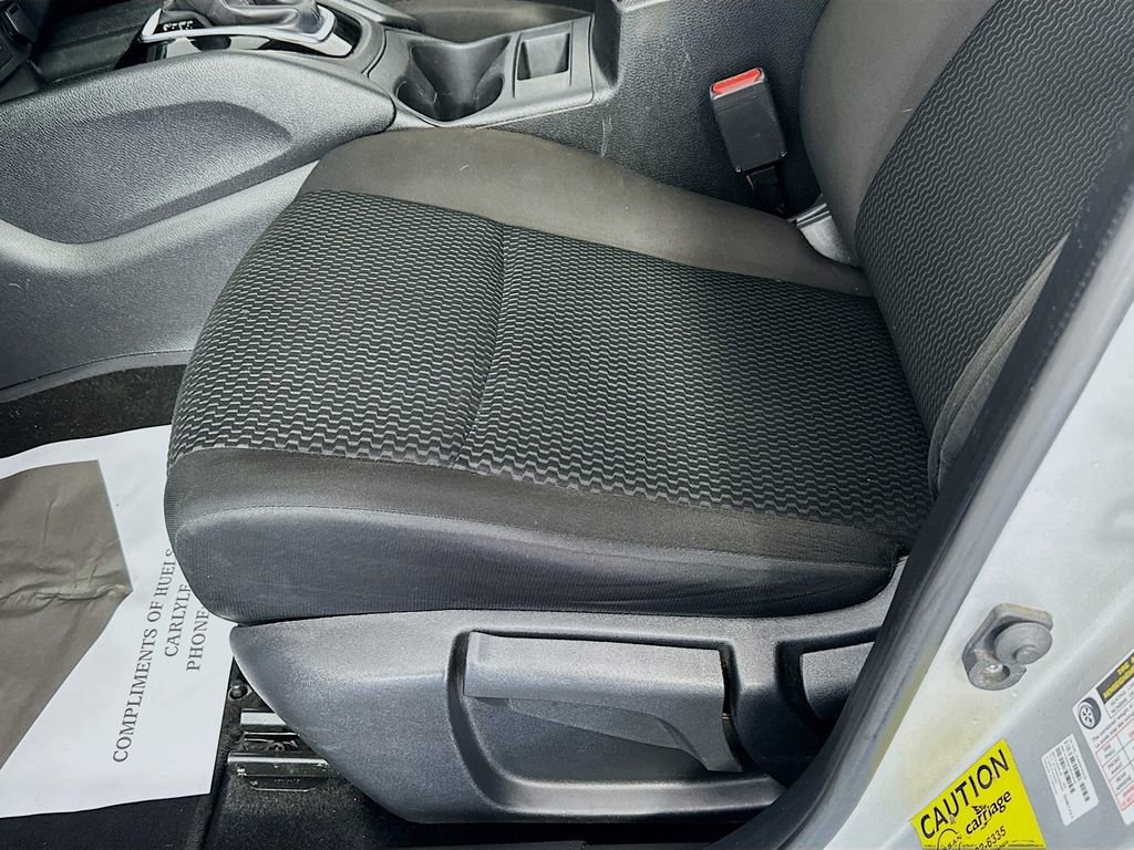 Used 2022 Nissan Rogue Sport S image 19