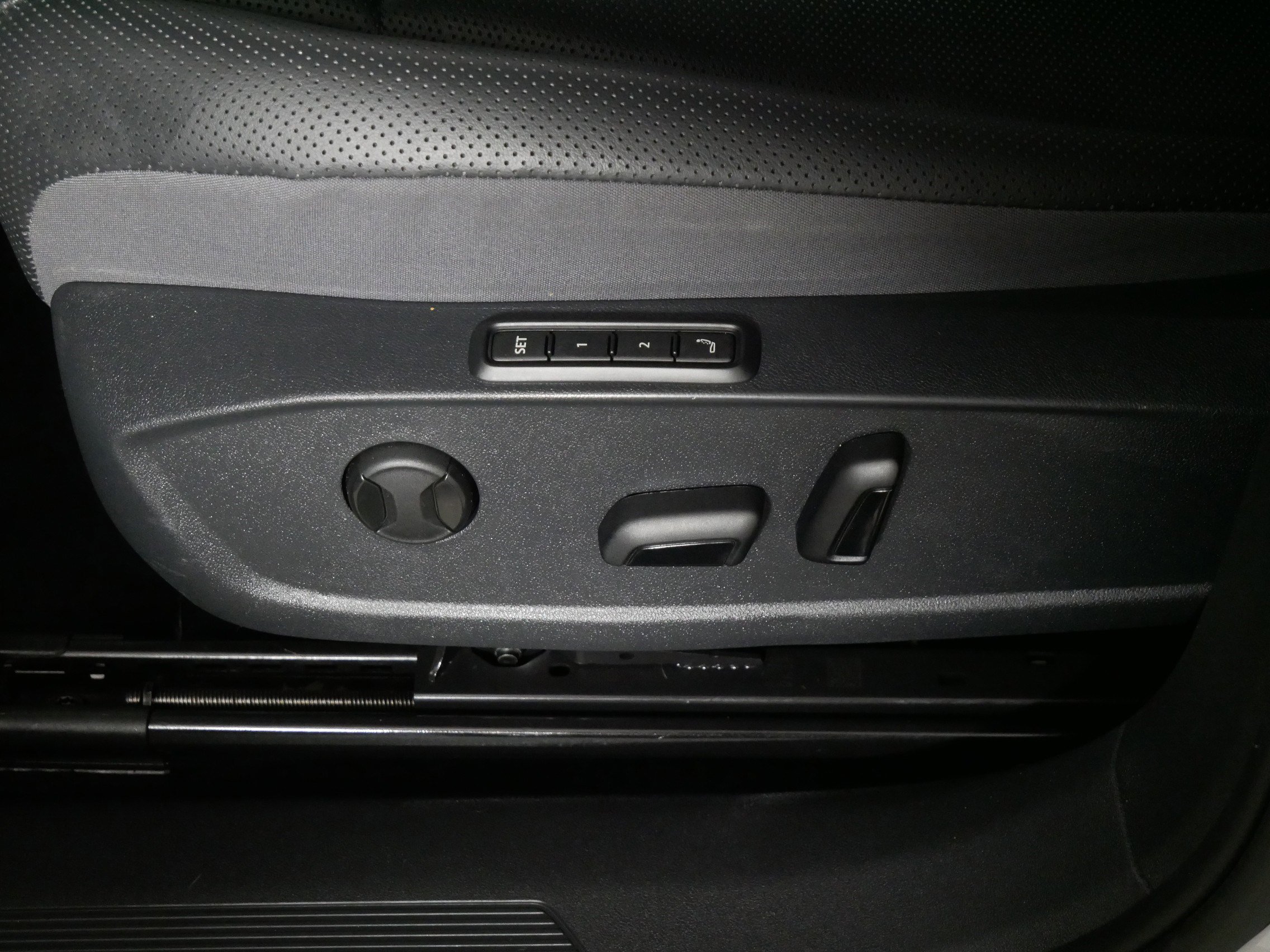 Used 2024 Volkswagen ID.4 Pro S image 20