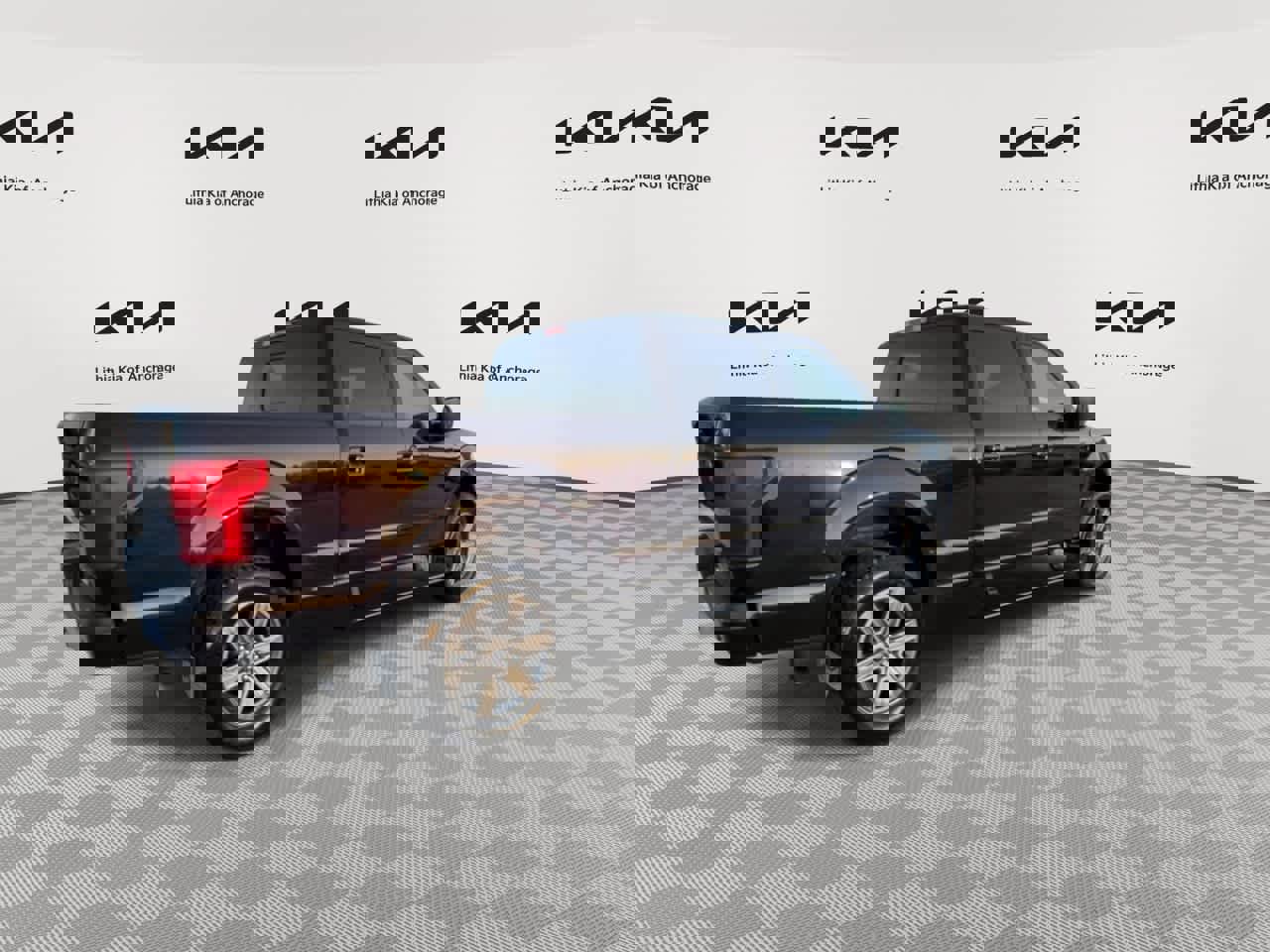 Used 2019 Ford F150 Lariat w/ Equipment Group 502A Luxury image 9