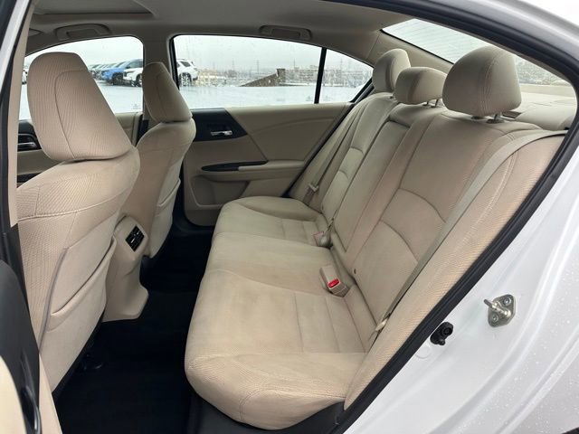 Used 2016 Honda Accord EX image 10