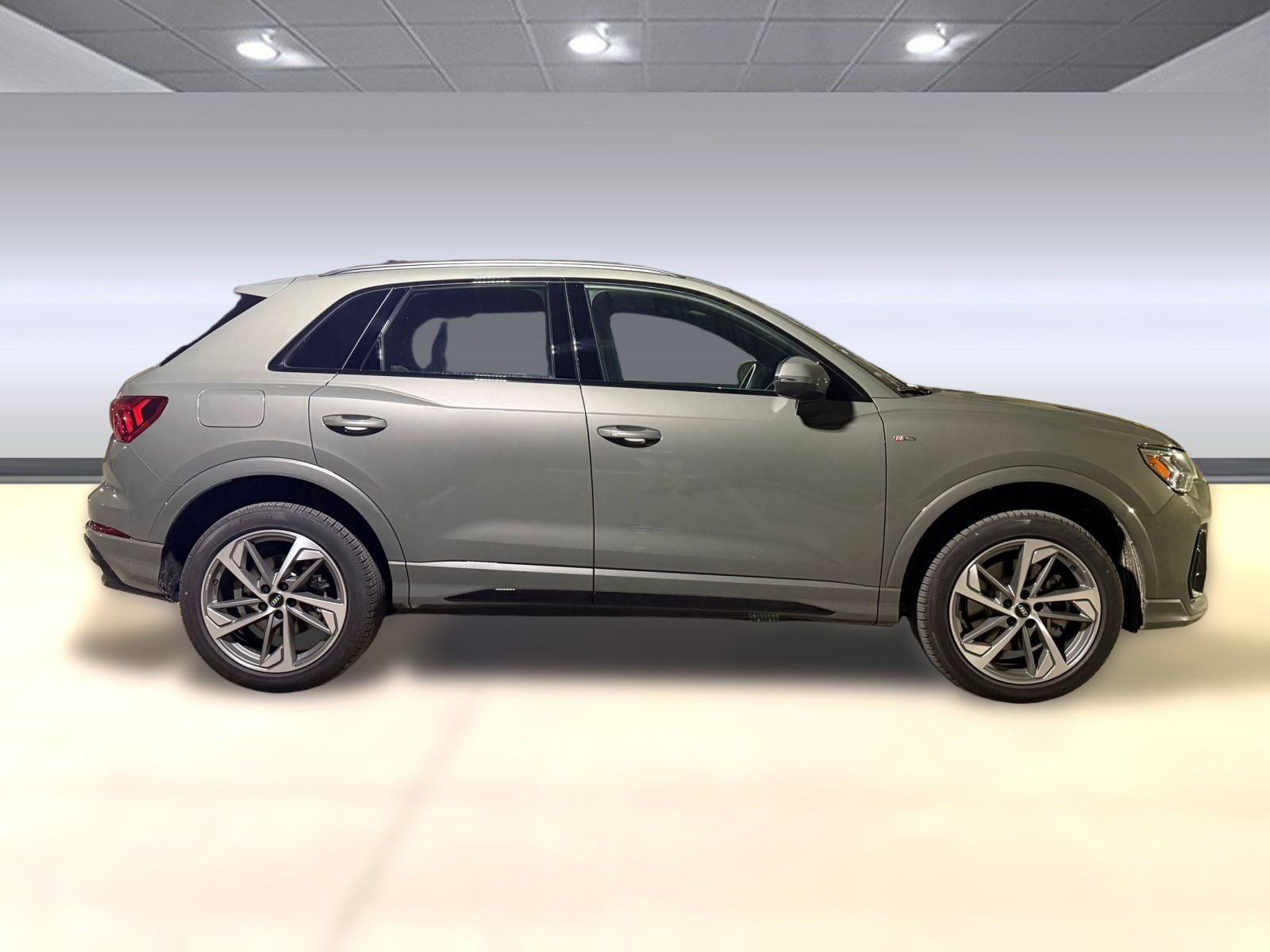 New 2025 Audi Q3 2.0T Premium image 7