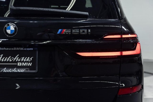 New 2027 BMW X7 M60i AWD/4WD image 11