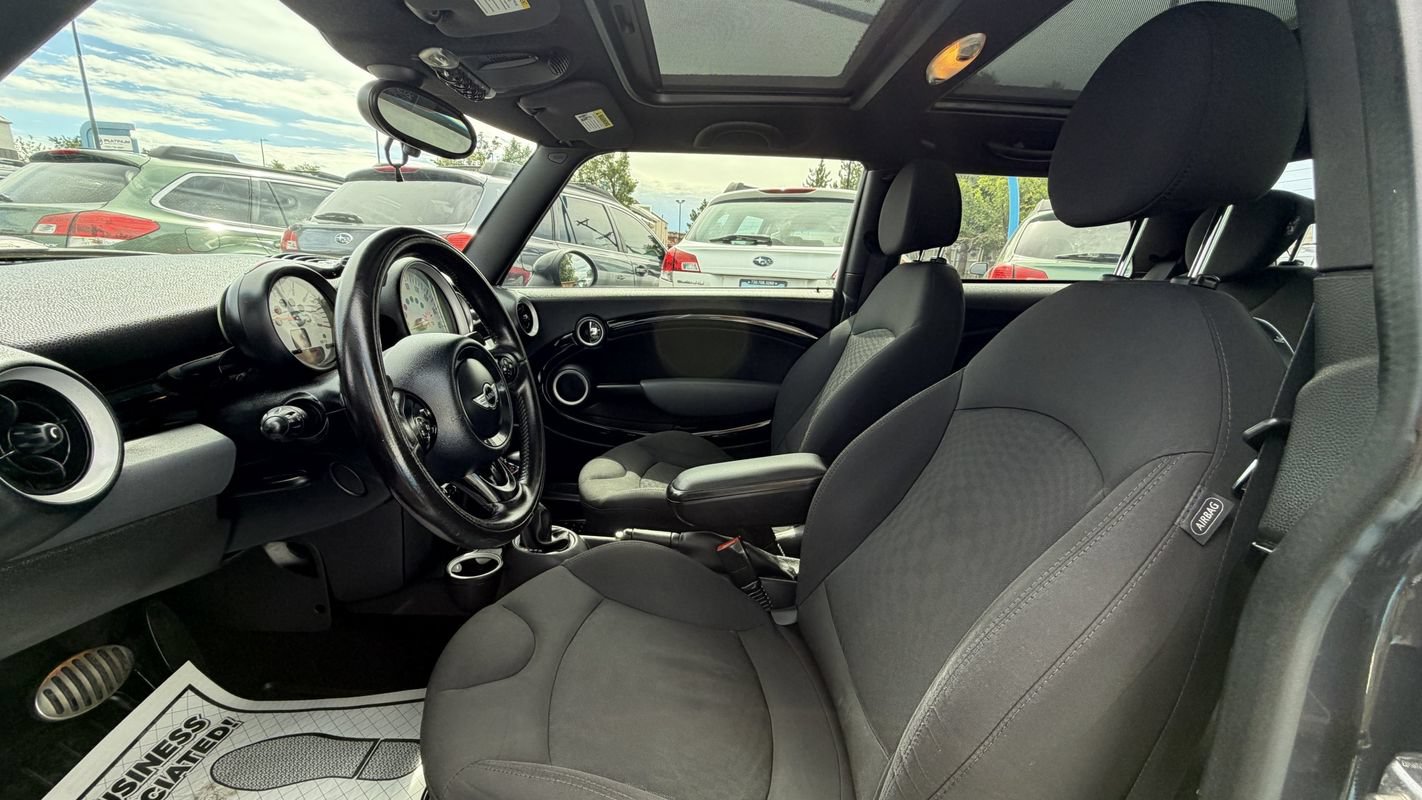 Used 2012 MINI Cooper S FWD image 7