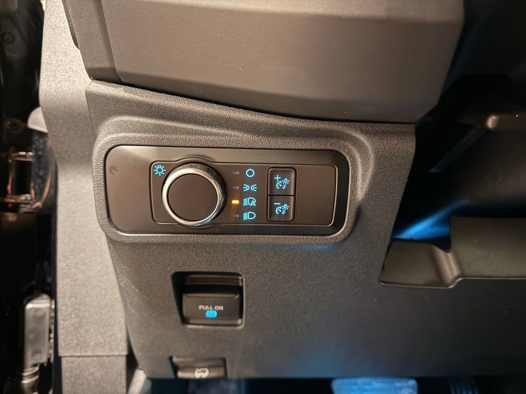 Used 2025 Ford Bronco Big Bend image 14